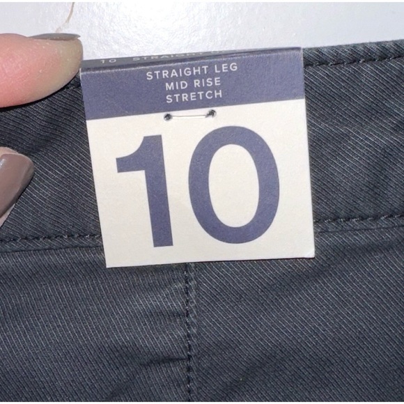 GAP Mid Rise Khakis - Picture 9 of 9